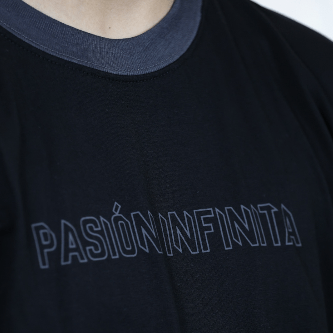 Polera Manga Larga  Pasión Infinita URBAN FAN